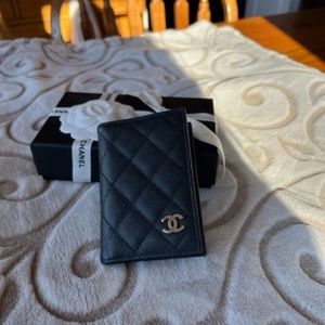Chanel Bi-fold Card Holder Navy Caviar Leather